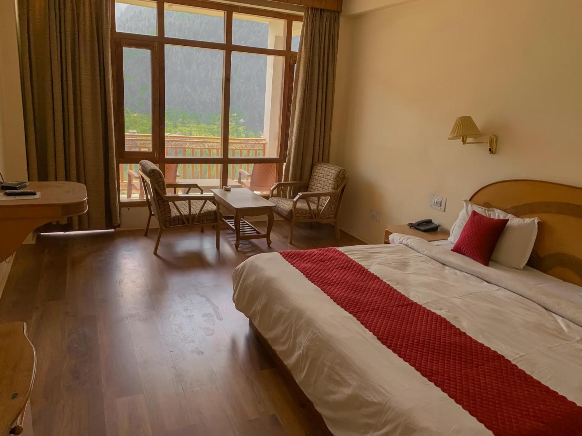 Vashist Hotel Arohi מראה חיצוני תמונה