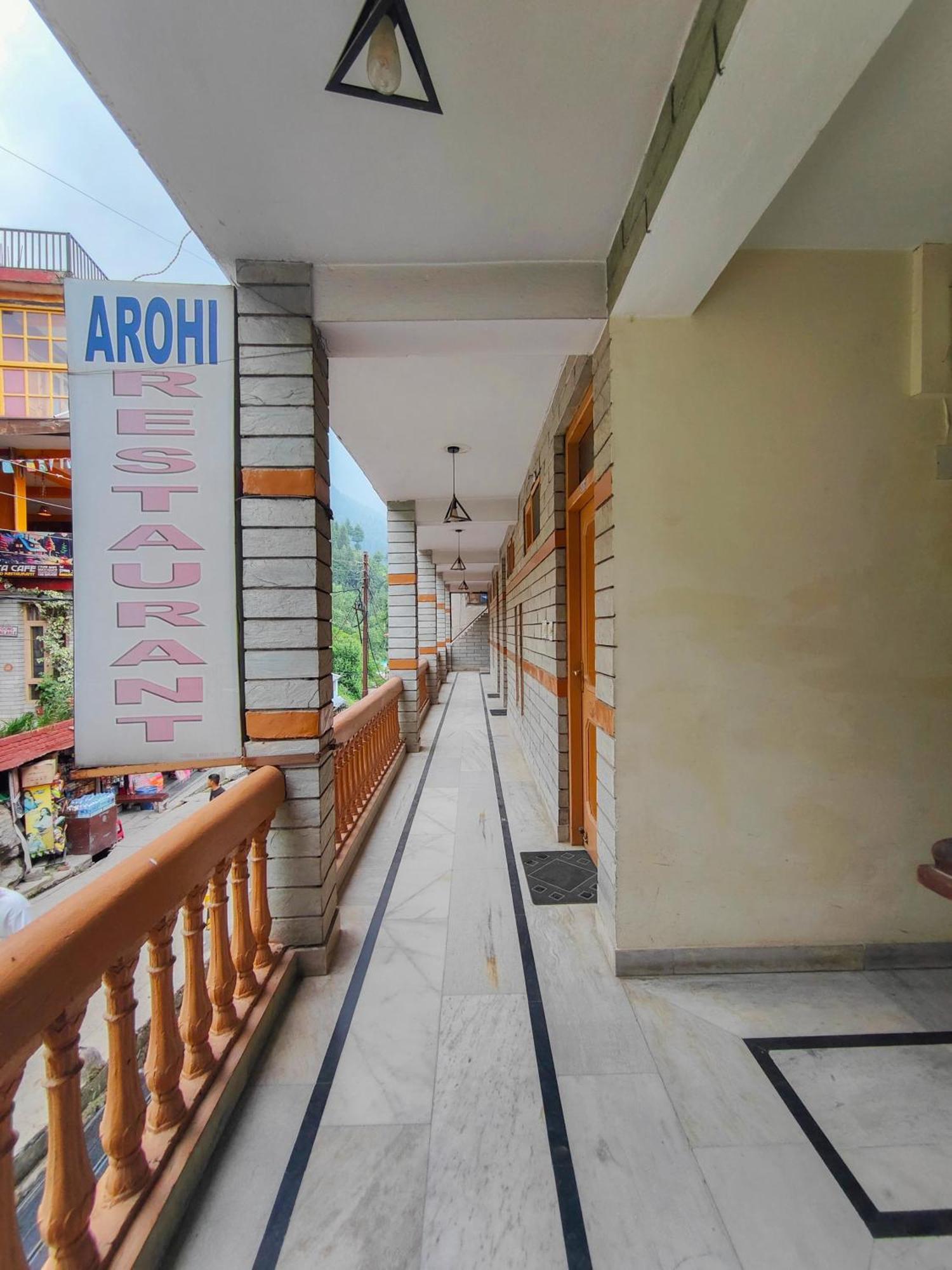 Vashist Hotel Arohi מראה חיצוני תמונה