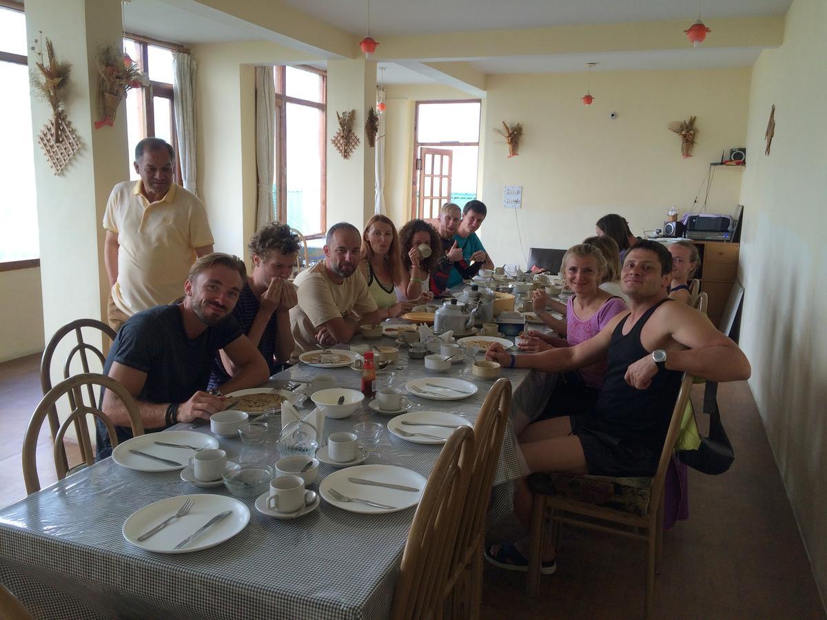 Vashist Hotel Arohi מראה חיצוני תמונה